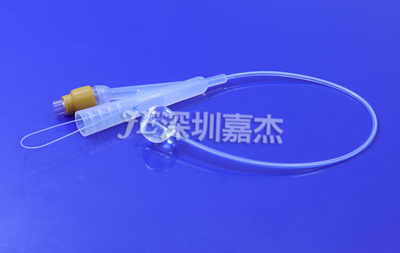 兒童導尿管留置時要注意什么？