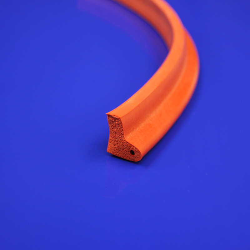 硅膠密封條在汽車行業里是一個什么角色？